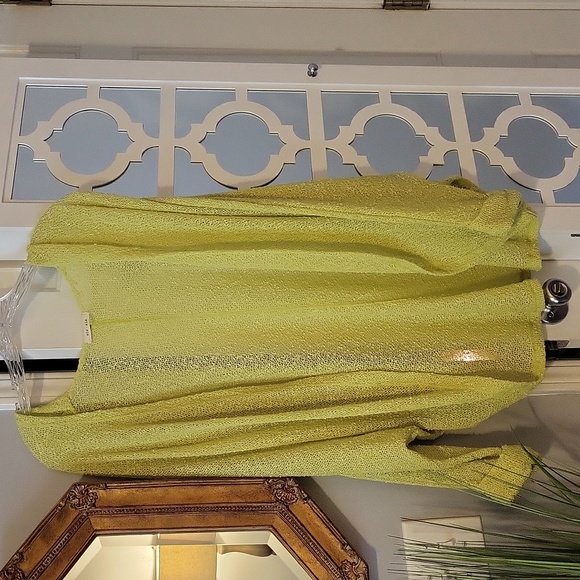 Sis Sis, Mesh Sweater Top. Women's size S/M - Picture 1 of 7